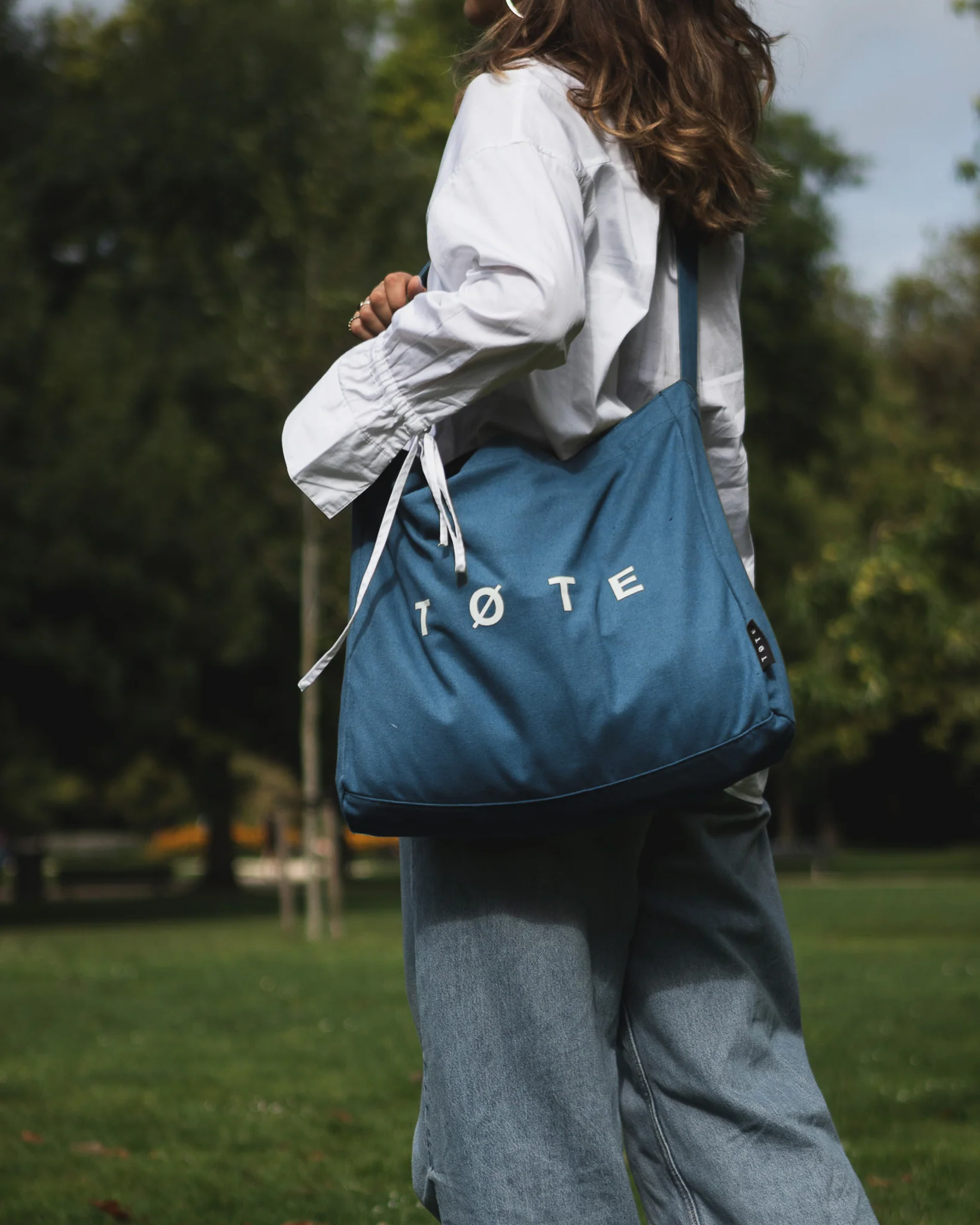 Aqua Blue TØTE Bag - Image 4