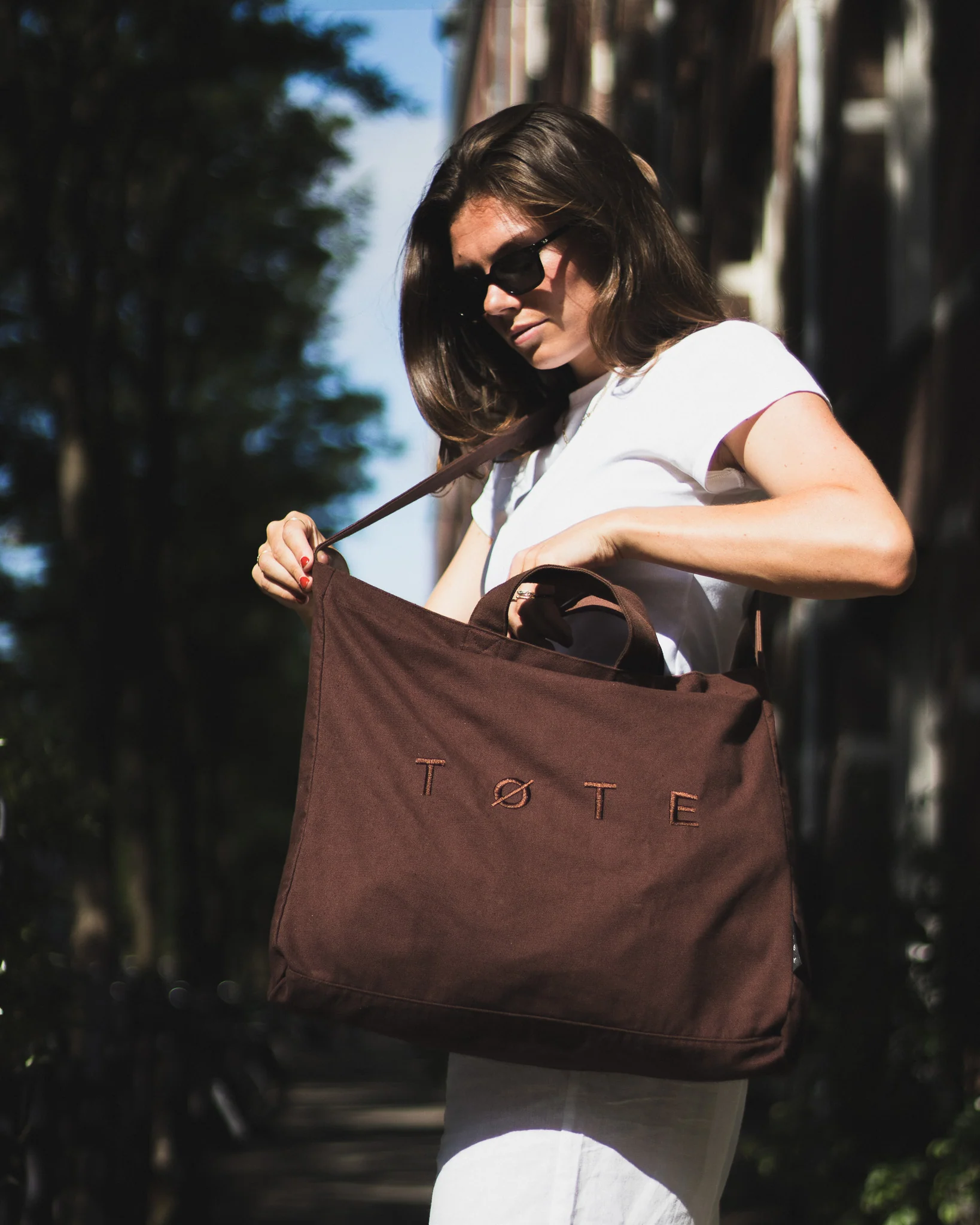 Brown TØTE Bag | Stitched - Image 14