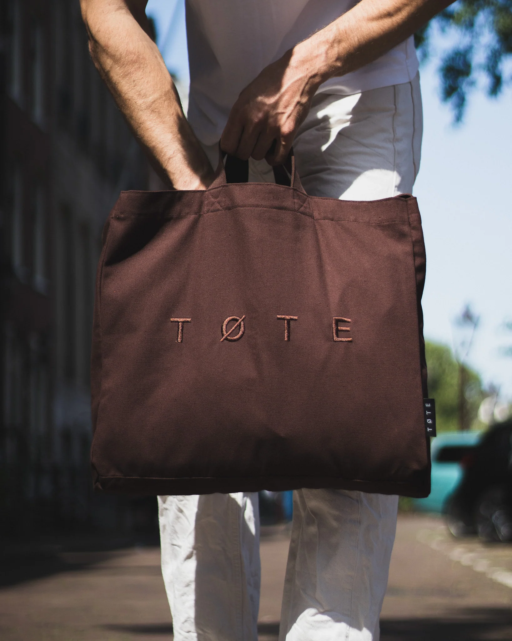 Brown TØTE Bag | Stitched - Image 16