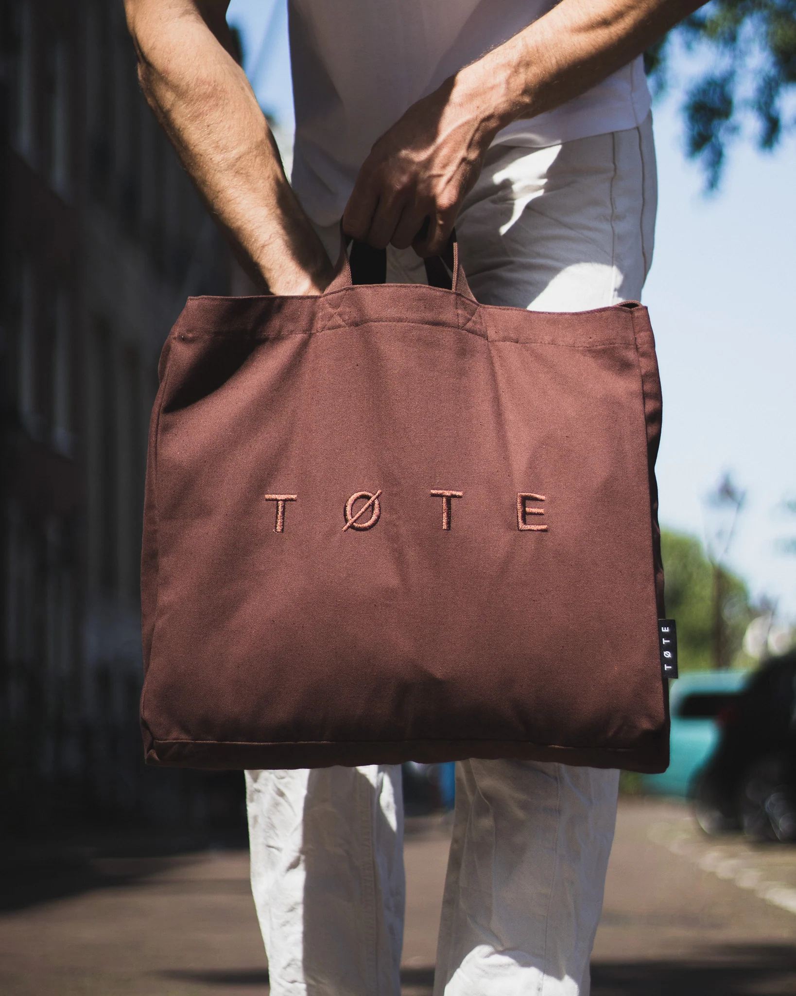Brown TØTE Bag | Stitched - Image 13