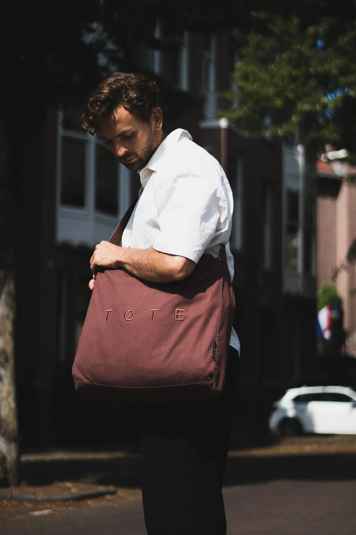 Brown TØTE Bag | Stitched - Image 17