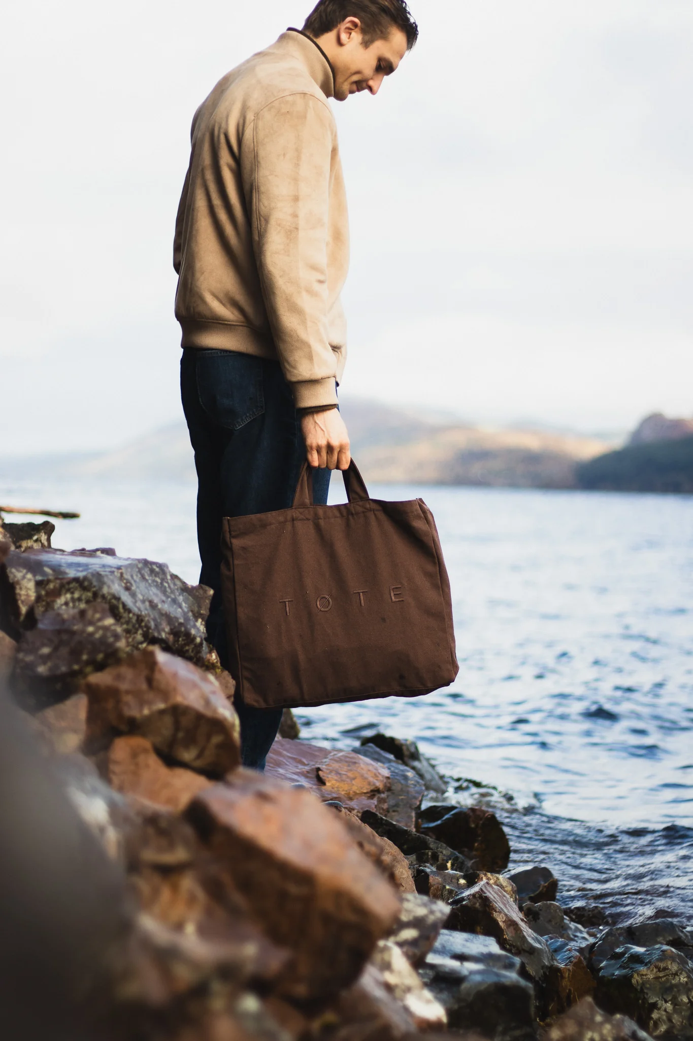 Brown TØTE Bag | Stitched - Image 12
