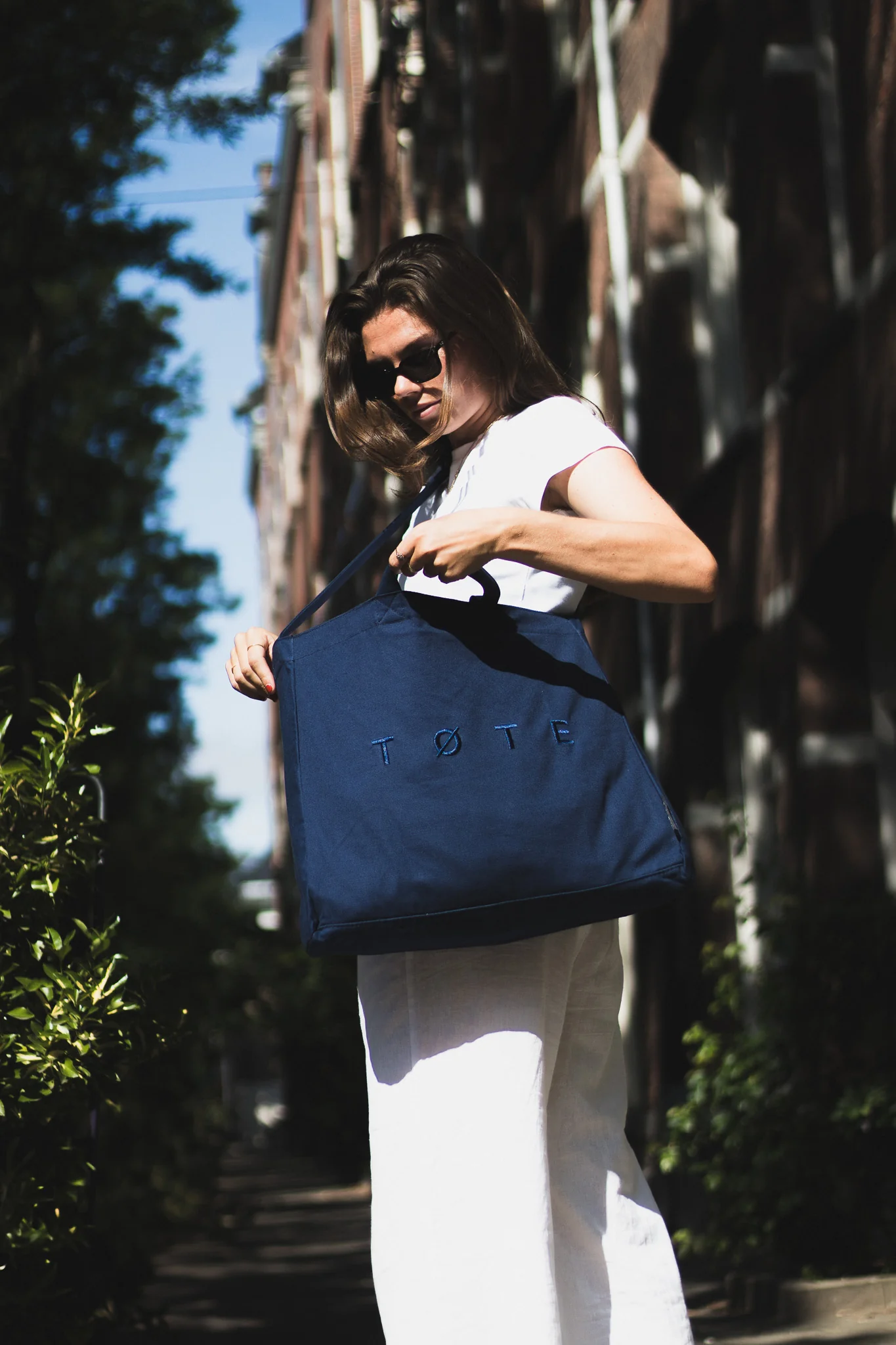 Navy Blue TØTE Bag | Stitched - Image 16
