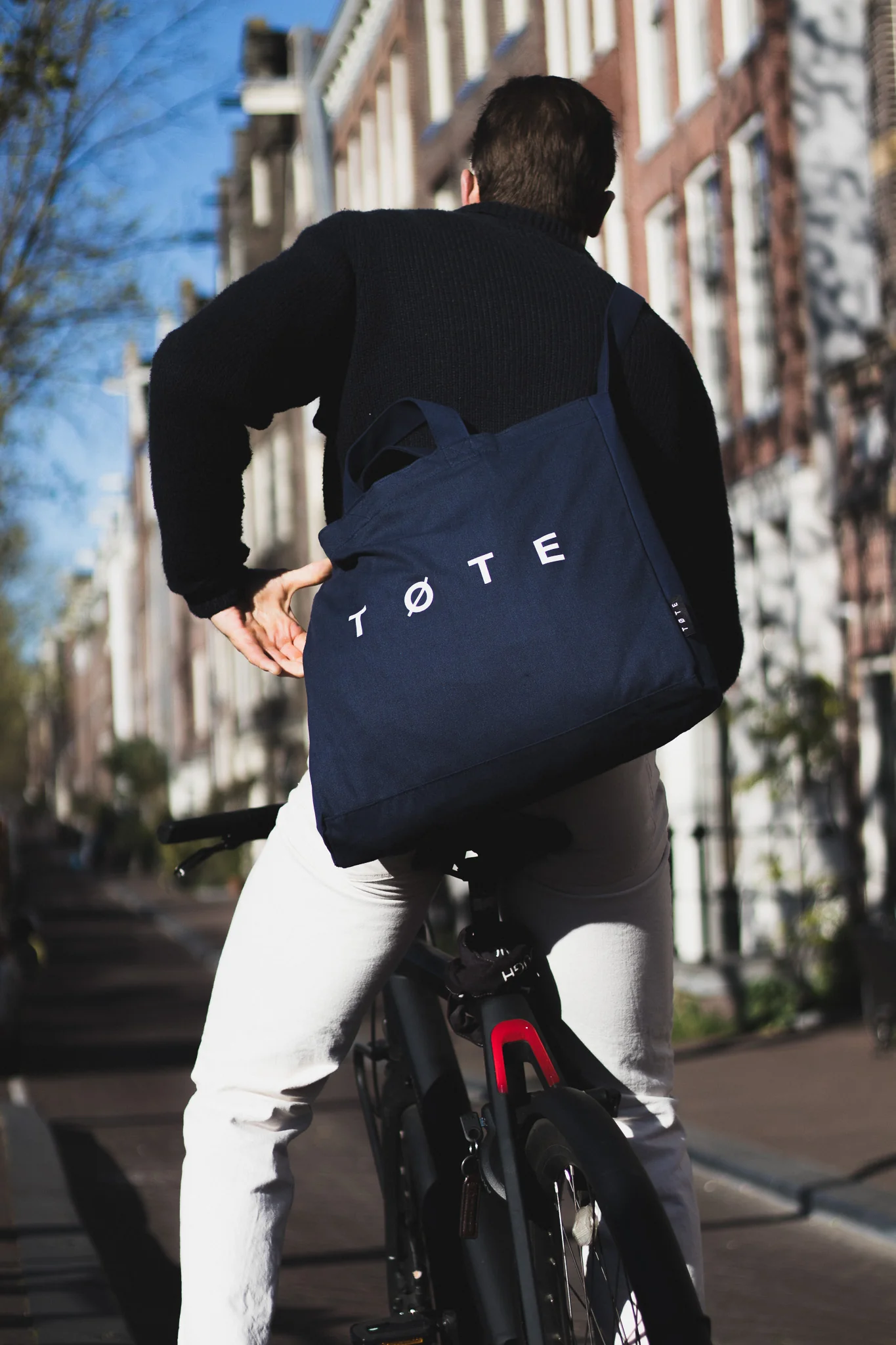 Navy Blue TØTE Bag - Image 10