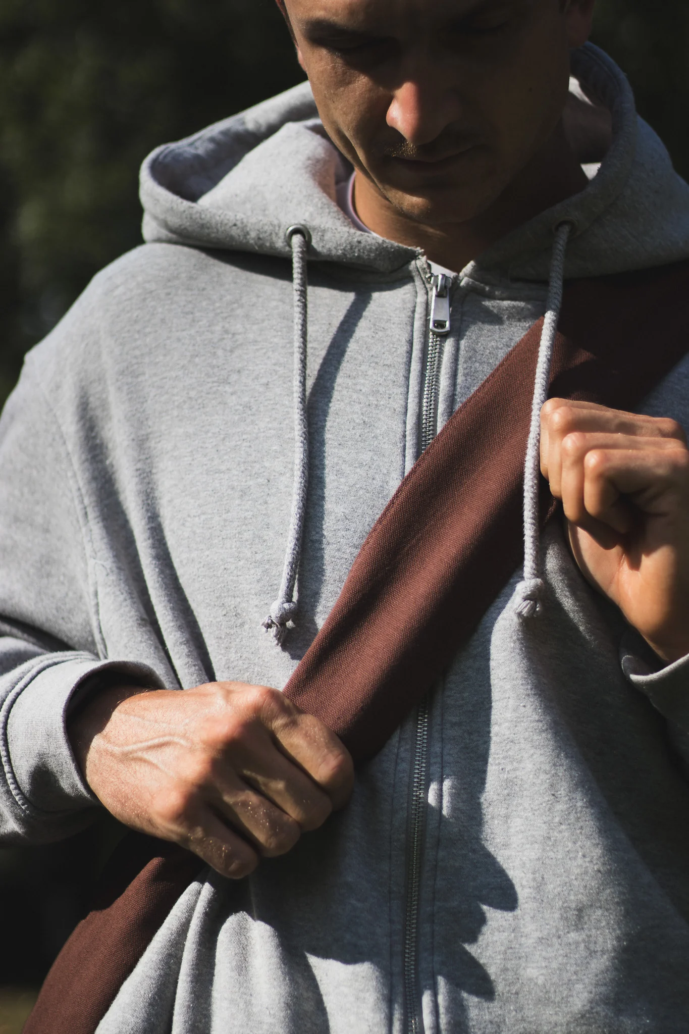 Wide-Strap TØTE Bag | Brown - Image 2